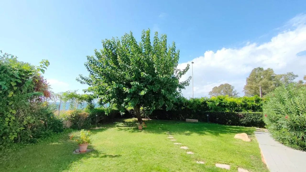Villa Sul Mare Con Piscina Capitana Italy